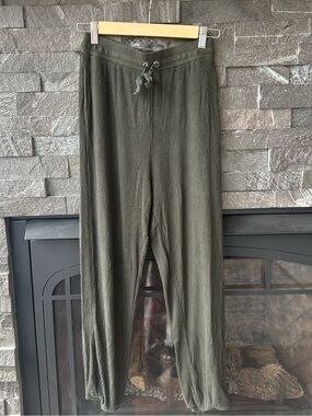 Tularosa Olive Green Ribbed Joggers